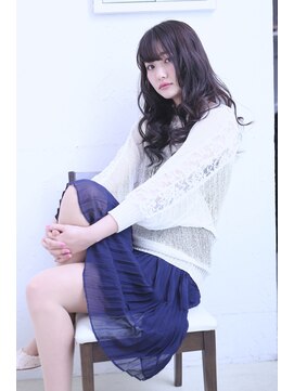 フロール(florun) 暗めのアッシュで清楚感アップロングレイヤー