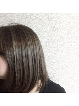 チル ホリデー(Chill holiday) スモーキーハイライト