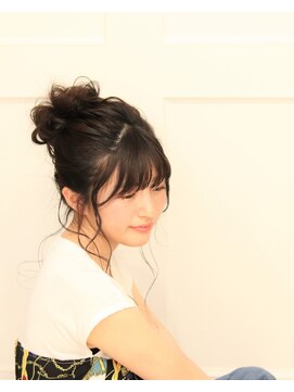 オサヤ ヨウカイチ(OSAYA YOKAICHI) ナチュラルアレンジ☆