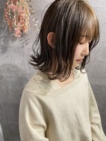 ロッソ(ROSSO) medium Bob ash beige 【大和】