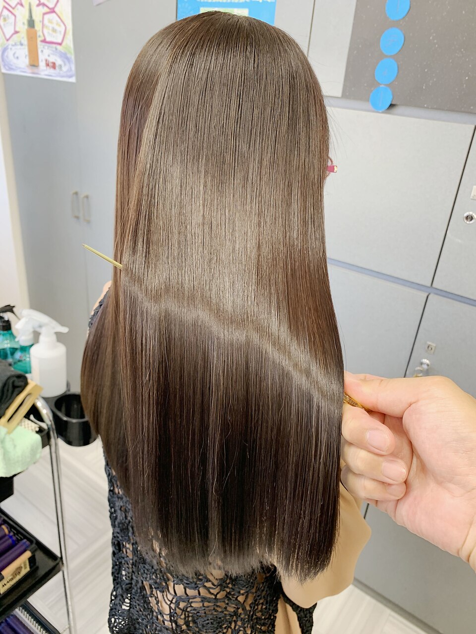 70代》奇跡♪カラーの色味が透明感のある白髪染めが人気：L114727352