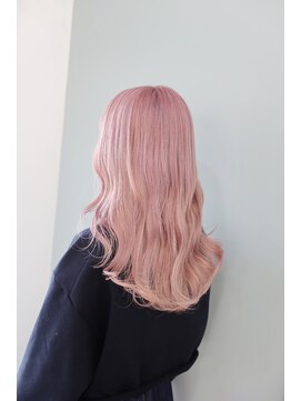 プネル(punel) ピンク【明治神宮前/ダブルカラー/ケアブリーチ/インナーカラー