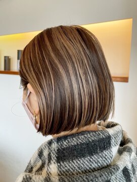 ヴェント(VENTO) ショートカット/顔周りレイヤーカット/ミディアムボブ/ボブヘア