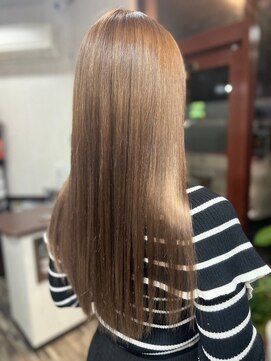 ヘアー リードレス(hair Re:dress) 20代30代アッシュベージュストレートスタイル