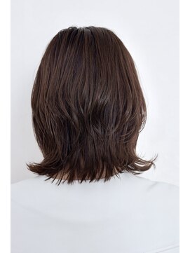 ルーフ 用賀(ROOF) レイヤーボブ/オリーブグレージュ/透明感カラー【ROOF用賀】