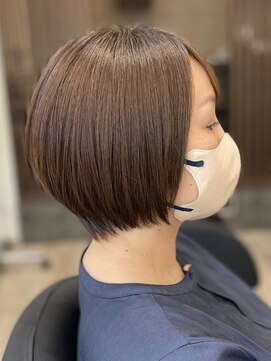 アトリエコア(Atelier Coa) ショートカットショートボブハンサムショートグレージュカラー