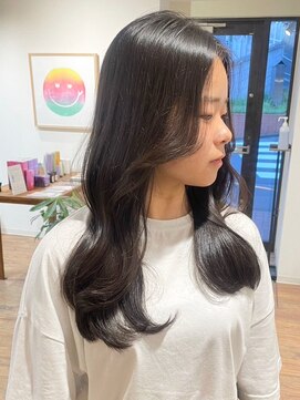 ティダスマイル(tida smile) レイヤーカット/韓国風/顔まわり/ヨシンモリ