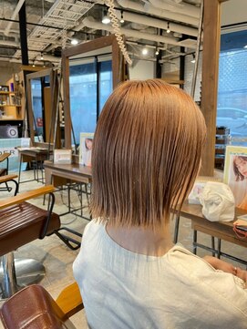 スペックホルダー(Spec Holder) 切りっぱなし　細めハイライト　ストレート