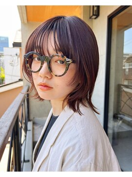 ソワ オモテサンドウ(SOIE OMOTESANDO) 人気　ぷつっと顔まわりレイヤーミディアム。