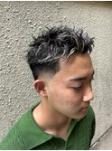 スキンフェード×スパイキーショート×ハイライト