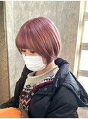 ピンクベージュ