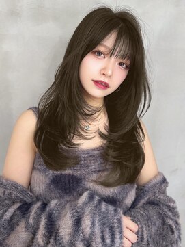 抜け感たっぷり透明感レイヤー×前髪カット ブリーチなし 顔周り