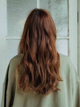 アマリス(Amaris) ふんわりロング20代/30代/40代/庭瀬