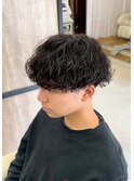 波巻きツイストスパイラルマッシュツーブロック刈り上げ