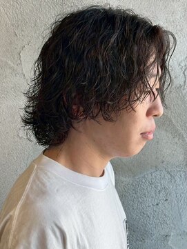 ニアウ 高崎店(Niau) MEN’S HAIR/サーフカール/刈り上げ無しセンターパート/群馬高崎