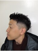 パーマアップバングスパイキーショート