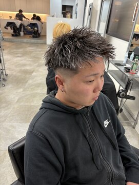 ハイセンス セカンド(HISENSE second) 【姫路メンズパーマ】ツイストホワイトハイライト