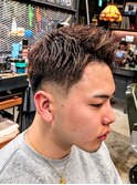 【短髪フェード】