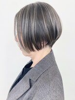 モリオフロムロンドン 原宿本店(morio from London)&nbsp;【morio原宿】前下がりショート　ハイライトカラー