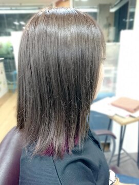 トゥエンティーフォー(24) チラ見え可愛い♪インナーパープル