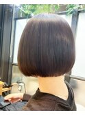 ショートボブ