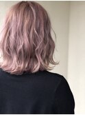 ピンク