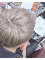 ショールーム シモノセキ(SHOW ROOM SHIMONOSEKI)&nbsp;#トリプルカラー#ホワイトカラー#韓流マッシュ#下関メンズ#下関