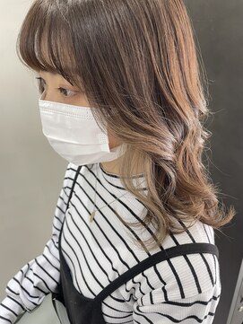 フェリア 松山(Feria) 【Feria松山】インナーカラー×グレージュ-相原愛梨-