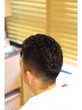 ヘアーモードキクチ 日本橋三越前店 日本橋濡れパン