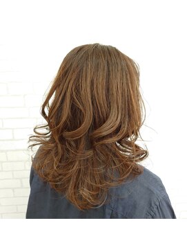 シルビジュー(Cills Bijou) ☆大人女性美髪ロングレイヤースタイル☆