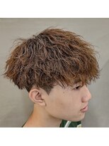 ダズルヘアラッシュ(DAZZLE hair RUSH) 軽めの波巻きパーマ