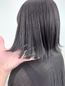 レオ 幸手(Leo) 大人可愛い大人美人くすみカラーアッシュグレーベージュ