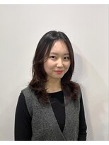 アイナ(AINA)&nbsp;顔まわりたっぷりレイヤー