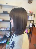 ミディアムヘアまとめ髪