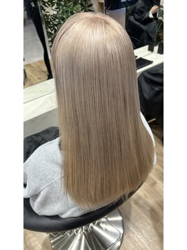 コレットヘアー ザモリオカ(Colette HAIR the MORIOKA) ミルキーベージュ