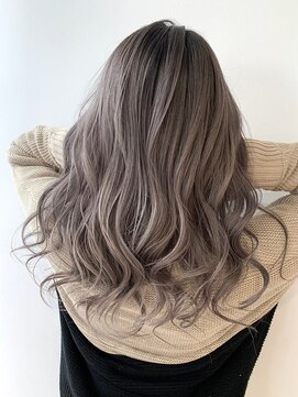 ミニョン(mignon) 韓国/ダブルカラー/ブリーチ/ピンク/学割U24/新越谷/南越谷/草加