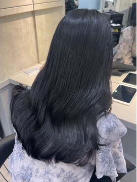 ロンドイディールバンダイ 新潟万代(Lond ideal) 透明感ブルーブラック♪