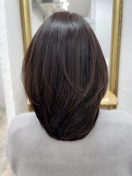 ミッシェル アフロート(michelle afloat) 上に上げる立体的な動きで360°美顔フォルムをつくる3DCurve技術