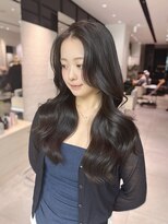 ステア ケース(stair case)&nbsp;韓国グレージュカラーレイヤーカット顔周りカット