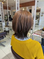 アール 滝ノ水店(#arl) 大人にオススメ白髪ぼかし外ハネ