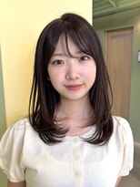 ウタ 大通×ミディアムレイヤー×チョコレートブラウン