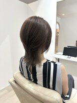 イロ ジェイアール JR奈良店(IRO)&nbsp;ウルフレイヤーショート×グレージュ