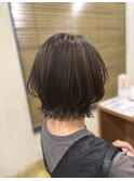 ブラウンカラー