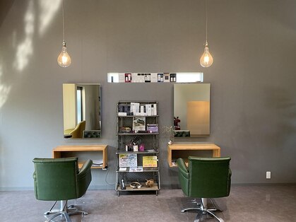 ルーム ビューティー アンド ヘアー(RooM)の写真