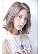 ロイジー(roijir)&nbsp;roijirイルミナインナーカラーxスパイラルxセンシュアルショート