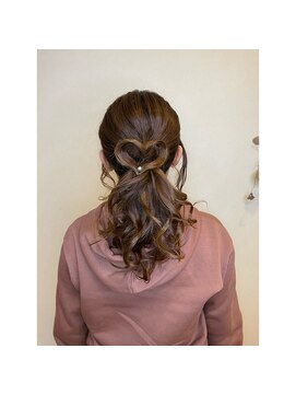 キキ 美容室(KIKI) ヘアアレンジ★