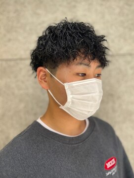 ガーディナ(Gardina) メンズパーマ　ベリーショート　ツーブロック