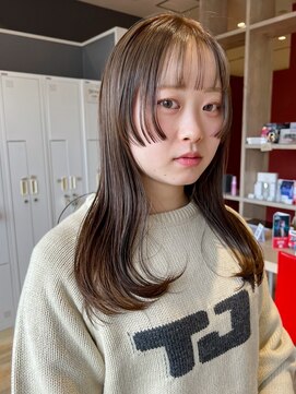 バランス ハレまち通り岡山駅前店(balance.) ストレートヘア  x  姫カット