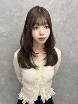 ヴェイナゴヤ(VEYY. nagoya) レイヤーカット/オリーブグレージュ/縮毛矯正/顔周りカット