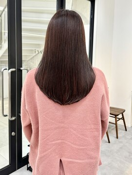 エブリ(evri) ロングレイヤー　レイヤー　まとまりロング　小顔ロング　カラー